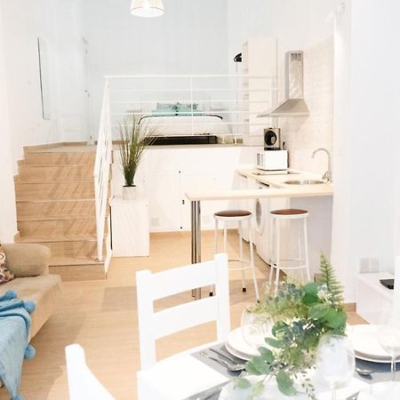 マラガLoft Victoria Centro Historico Wifi & Parkingアパートメント エクステリア 写真
